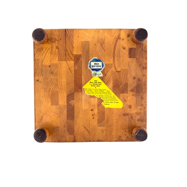 Farmhouse Vintage Mid Century e.l. Bruce End-Grain Footed Butcher Block, Memphis For Sale - Image 3 of 10