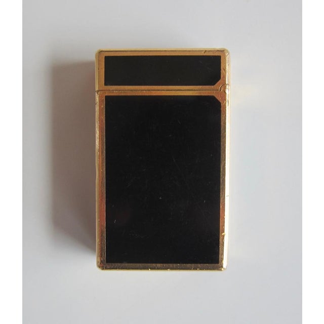 1970s Black Lacquer and Gold Lighter by S. T. Dupont, France, 1970s For Sale - Image 5 of 9