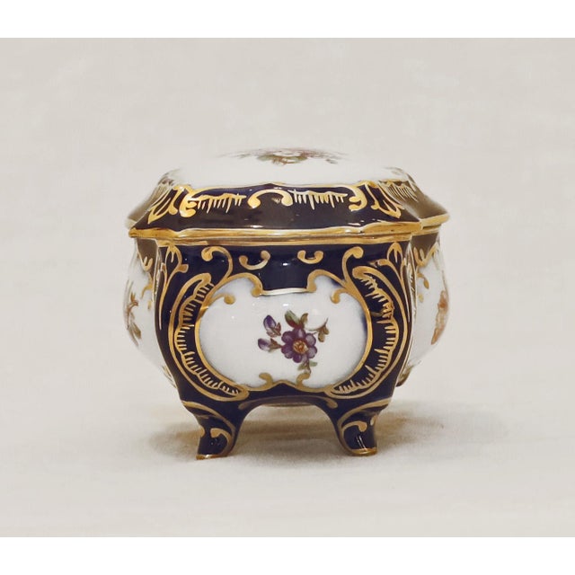 Mid-Century Modern Porcelain Lidded Box from Ilmenau, 1950s For Sale - Image 3 of 7