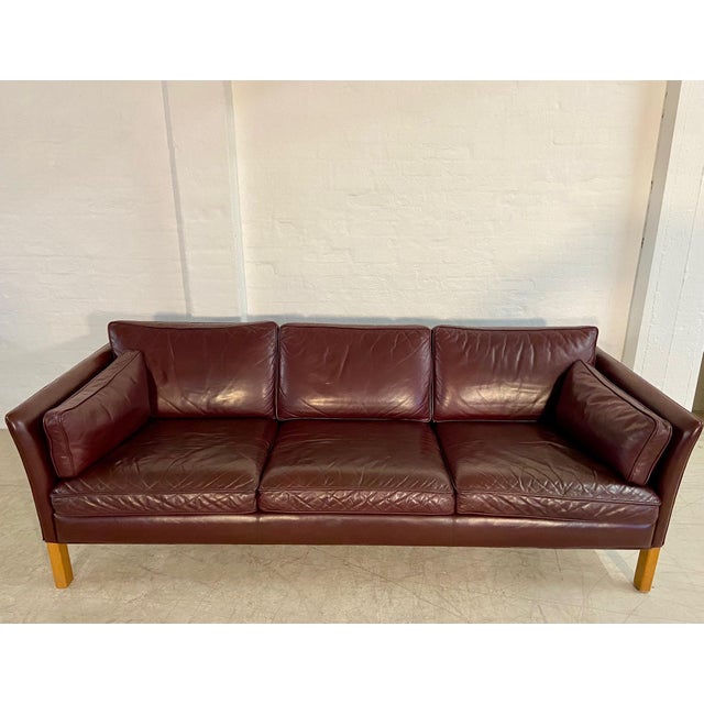 1960s Mid-Century Modern Swedish Burgundy Leather Sofa from Arne Norell, 1960s For Sale - Image 5 of 18