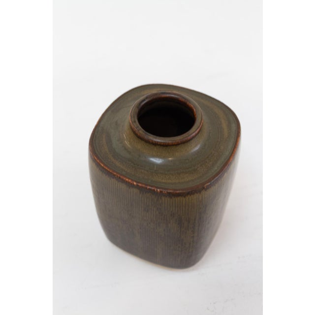 Bing & Grondahl Danish Green Stoneware Vase by Valdemar Petersen for Bing & Grondahl, 1950s For Sale - Image 4 of 18