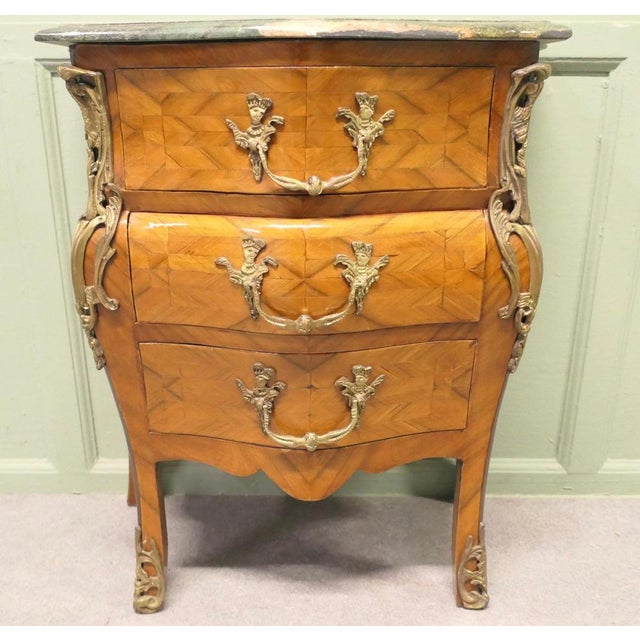 French Louis XV Style Bombe Commode, 1900 For Sale - Image 4 of 7