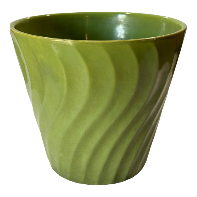 1950s Mid-Century Green Glazed #10 Ceramic Bauer Pot For Sale