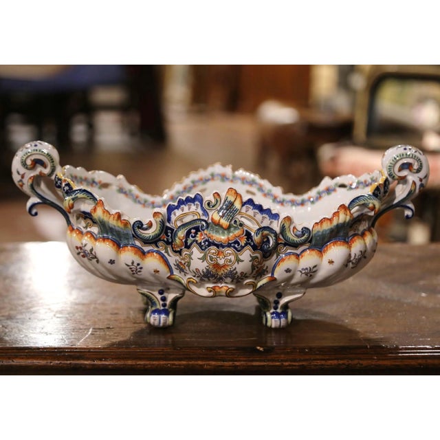 Mid 20th Century Mid-Century French Louis XV Hand Painted Faience Oval Jardinière From Rouen For Sale - Image 5 of 10