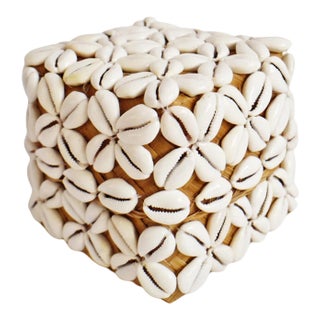 Coastal Vintage Cowry Shell Box Small For Sale