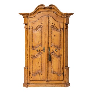 18th Century Irschenberg Softwood Wardrobe For Sale