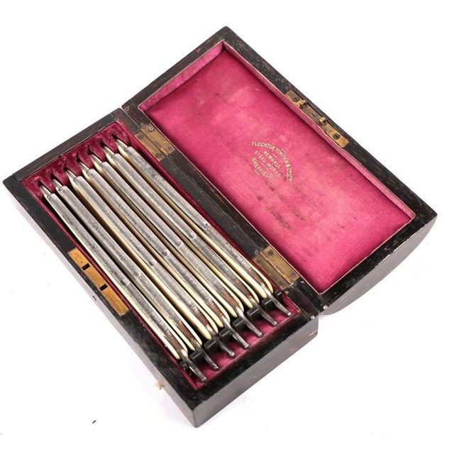 Victorian Silver-Plated Razors from Flockton Tompkin Co., Sheffield, United Kingdom, 1870, Set of 7 For Sale - Image 3 of 10