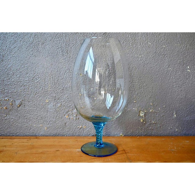 1970s 2-Tone Blue & Clear Glass Cup from Empoli, 1970s For Sale - Image 5 of 6