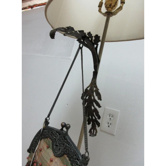 Textile 1990s John Richard French Beaded Victorian Hanging Purse Italian Regency Table Lamp W/ Shade For Sale - Image 7 of 12