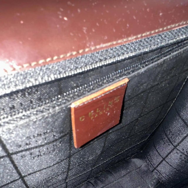 1990s Elegant High Quality Brown Leather and Brass Shoulder Bag by Celine Paris For Sale - Image 12 of 17