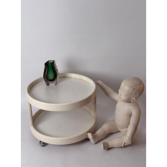 This is an incredibly and practical mobile bar, coffee table and storage trolley which is flexiblen and light in weight of...