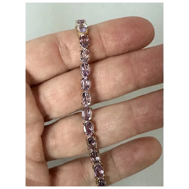 Gold Late 20th Century 30 Carat Amethyst Tennis Bracelet For Sale - Image 8 of 8