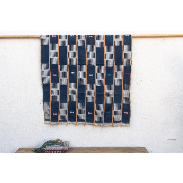 Vintage Baoule African "Comoe Grid" Ikat Throw For Sale In Los Angeles - Image 6 of 6