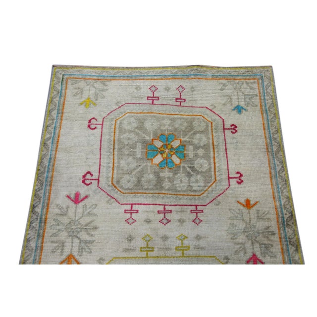 1960s Multicolor Geometric Design Handwoven Wool Vintage Turkish Oushak Runner 3' X 10'7" For Sale - Image 4 of 6