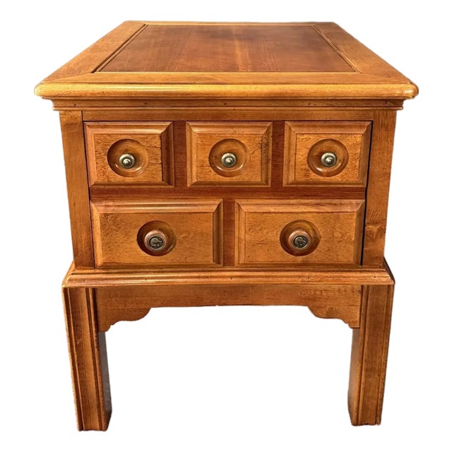 Hammary Ducks Unlimited Collection Side Table For Sale