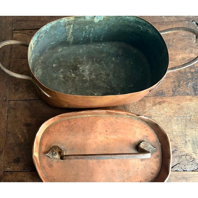 Antique Copper Daubiere or Brasiere Pot With Dovetailed Bottom and Hand Forged Handles and Top For Sale - Image 9 of 12