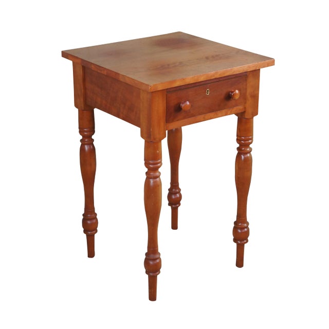 1940s Vintage McMahan Furniture Co. Early American Cherry Side Table