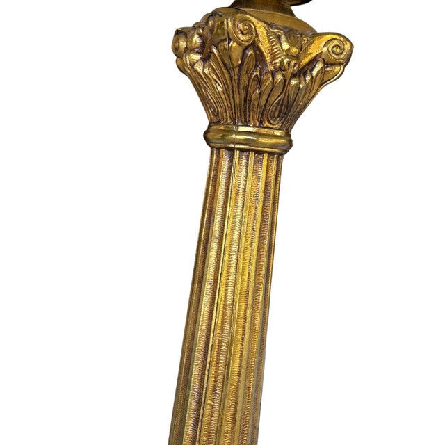 Mid-Century Modern Neoclassical Italian Marble and Brass Pedestal Accent Table by Catco For Sale - Image 3 of 8