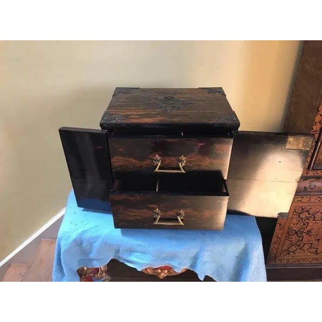 Wood English Gothic Style Brass-Bound Two-Drawer Cigar Box in Macassar Ebony For Sale - Image 7 of 9