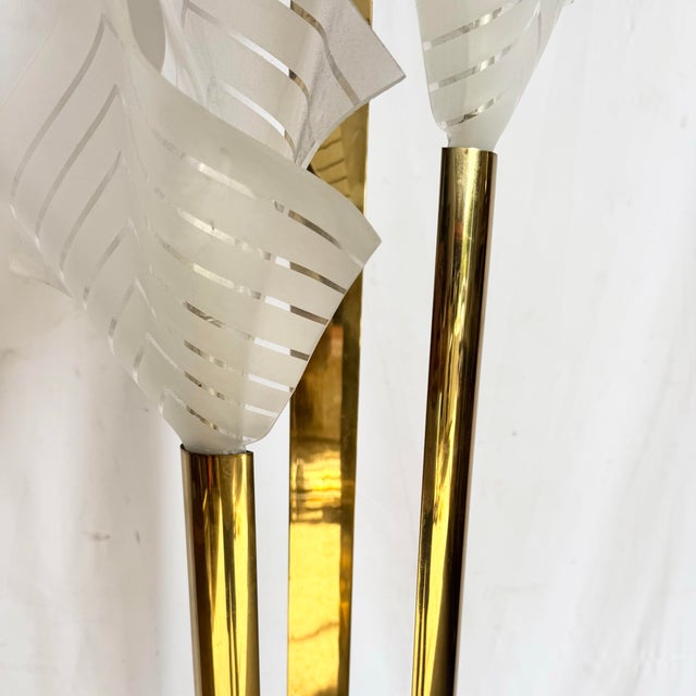 Art Deco Sculptural Acrylic and Brass Torchiere Floor Lamp With Calla Lily-Inspired Shades For Sale In Miami - Image 6 of 12