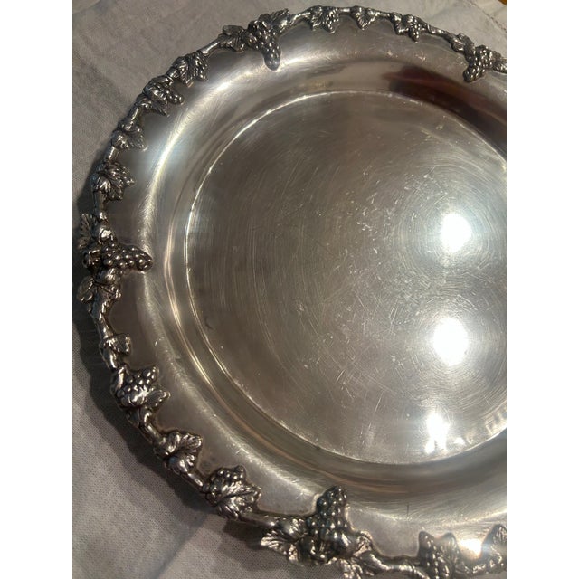 Late 20th Century Vintage Grapevine Silver-Tone Serving Platter For Sale - Image 5 of 5