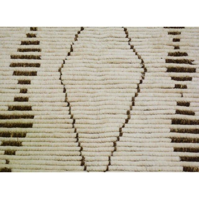 Moroccan Moroccan Modern Hand Knotted Wool Rug, 9'x12' For Sale - Image 3 of 7
