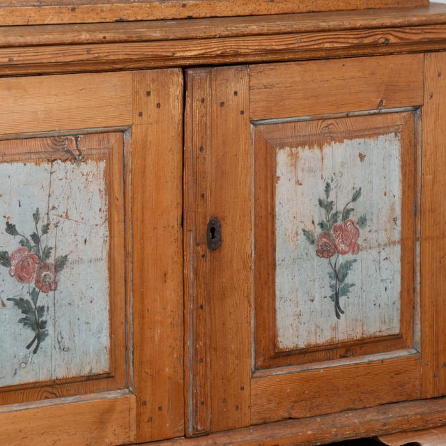 Early 19th Century Swedish Pine Cabinet With Original Painted Floral Panels For Sale - Image 14 of 15