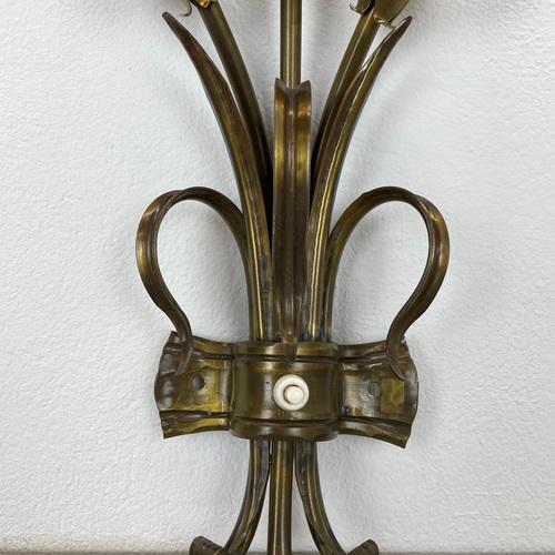 Gold Italian Flower Theatre Wall Light by Gio Ponti, 1970s For Sale - Image 8 of 18