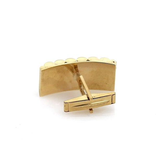 Contemporary Mid 20th Century Pair of Fancy Long Link 14k Yellow Gold Cufflinks For Sale - Image 3 of 4