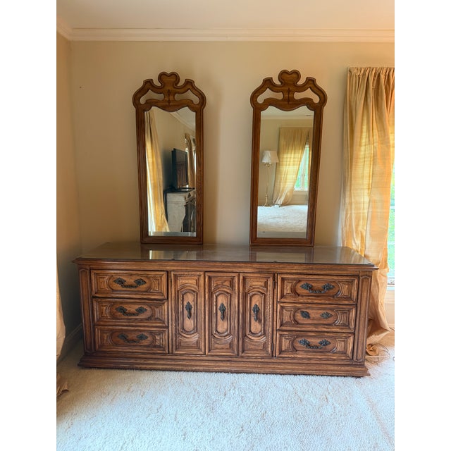 Stunning Vintage 5-Piece Thomasville "Segovia" Spanish Baroque/Mediterranean Bedroom Set. Bring timeless Old World...