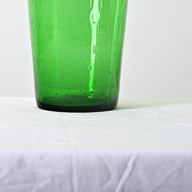 Victorian English 19th Century Large Green Glass Vase For Sale - Image 3 of 10