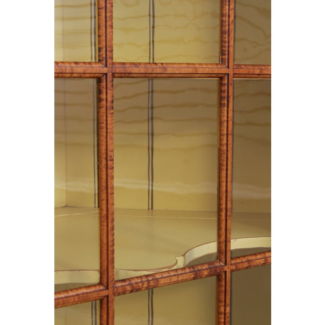 David Smith Tiger Maple 2 Piece Country Corner China Cabinet For Sale - Image 13 of 18