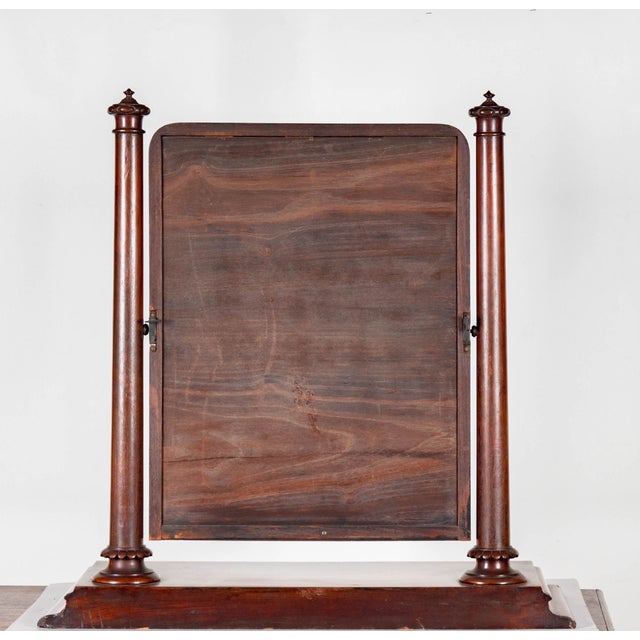 Elegant English Regency Style Mahogany Vanity Mirror With Turned Column Supports, Tilting Plate, Mid-20th Century For Sale In Los Angeles - Image 6 of 8