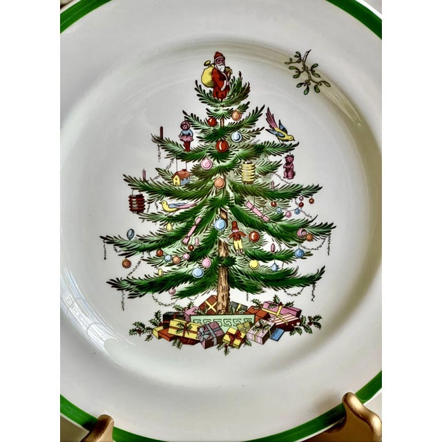 Mid 20th Century English Spode New Vintage "Christmas Tree" Dinner Plates Made in England, Set of 6 For Sale - Image 5 of 8
