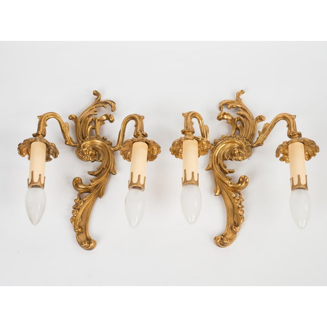 1950s Spanish Rococo Gilt Brass 2-Light Wall Sconces - A Symmetrical Pair For Sale - Image 6 of 9