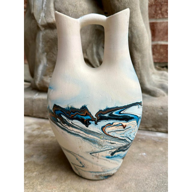 1960s Vintage Nemadji Pottery Marbled Wedding Vase | Native American Style Double-Spout Vessel For Sale - Image 5 of 7