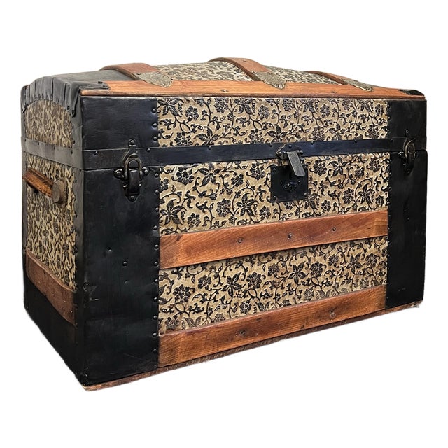 Small Victorian Dome Top Embossed Tin Steamer Trunk. For Sale