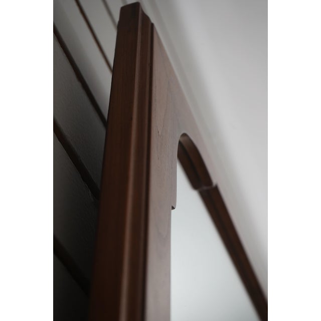 Stickley Attributed Cherry Hanging Wall Mirror For Sale In Philadelphia - Image 6 of 8