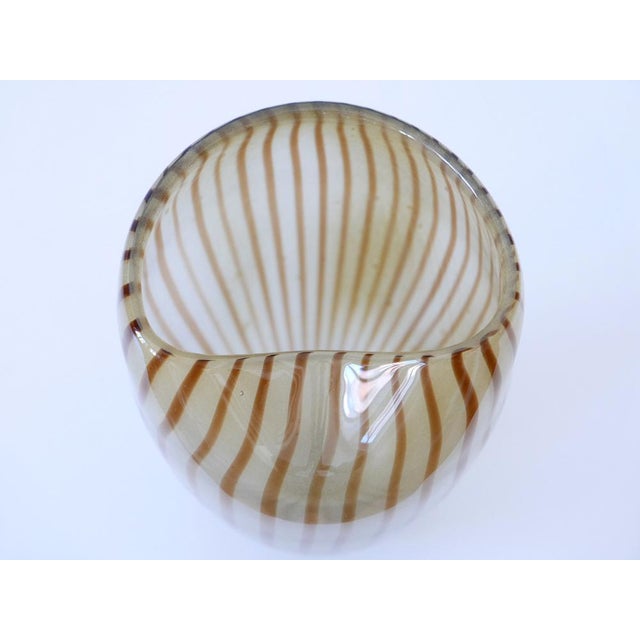 Mid-Century Modern Murano Glass Vase, Italy, 1960s For Sale - Image 17 of 18