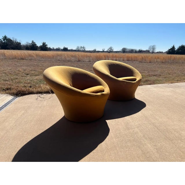 Pierre Paulin Early Production Pierre Paulin 'Mushroom' Chairs for Artifort, 1960s, Signed For Sale - Image 4 of 15