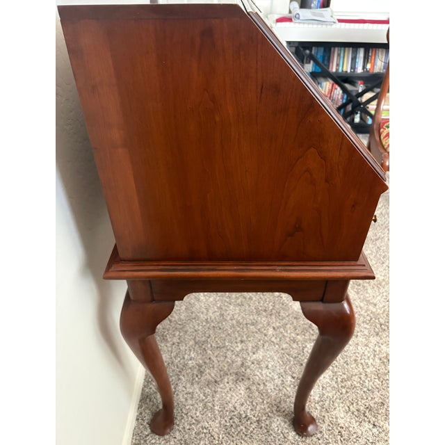1960s Henkel Harris Wild Cherry Lady Astor Writing Desk For Sale - Image 15 of 17