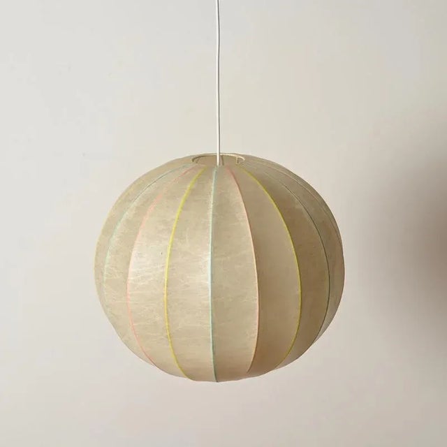Large Mid-Century Modern Beige Round Cocoon Pendant Light by Achille Castiglioni for Hille, Italy, 1960s For Sale - Image 11 of 12