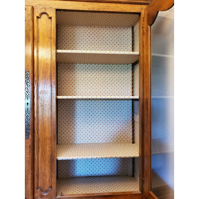 1990s Country French Baker China Cabinet $2430 For Sale - Image 5 of 10