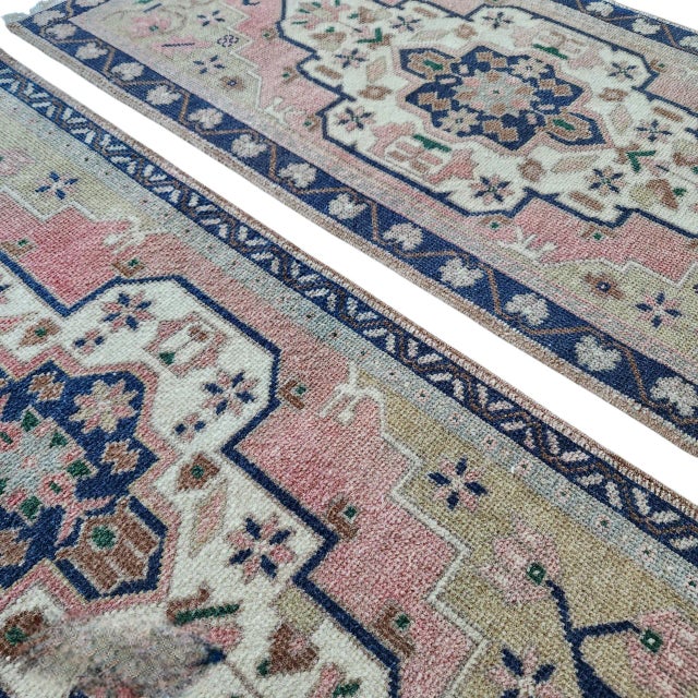 Light Pink 1970s Vintage Petite Turkish Rug - a Pair For Sale - Image 8 of 10