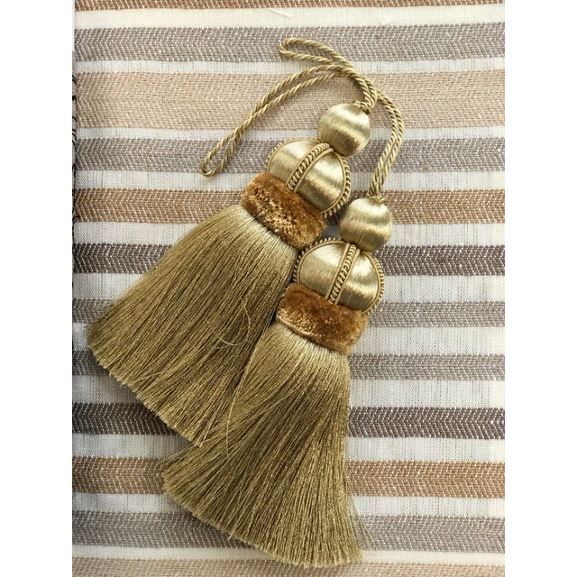Textile Gold Key Tassels With Cut Velvet Ruche- A Pair For Sale - Image 7 of 12