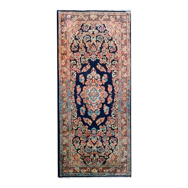 Early 20th Century Persian Sarouk Rug For Sale