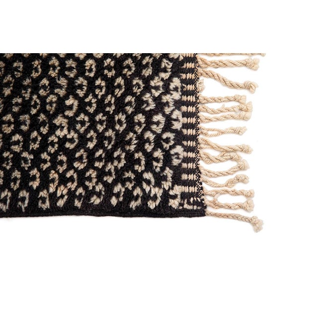Speckled Solid Hand-Knotted Wool Rug | 10'11" X 6'4" | One of a Kind For Sale - Image 4 of 10