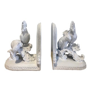 1960s Cockatoo Hollywood Regency Tropical White Gloss Bookends - a Pair For Sale