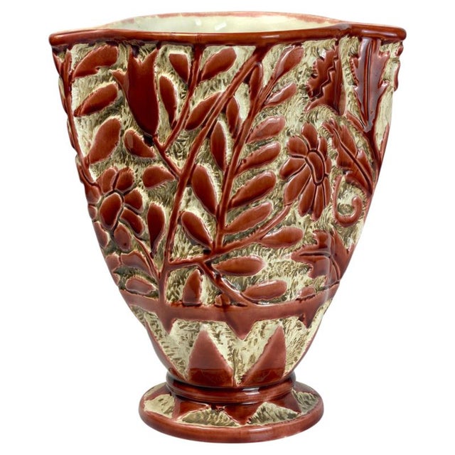 Art Deco Red Glazed Ceramic Model 656 Vase attributed to Beswick, England, 1930s For Sale - Image 10 of 10