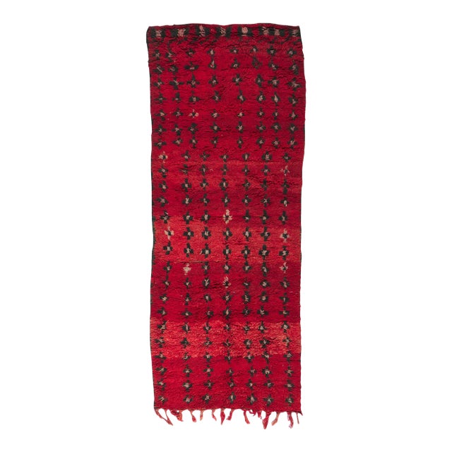 Vintage Berber Red Moroccan Hallway Rug - 03'06 X 08'08 For Sale